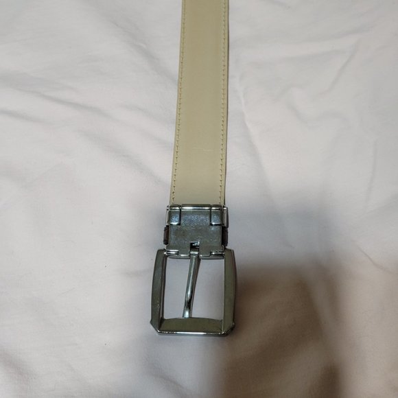 Bally - Picture 2 of 5